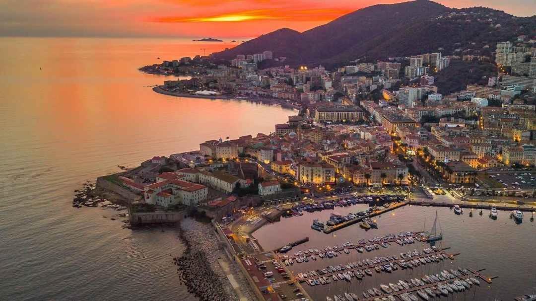 Marina'Home Аяччо Экстерьер фото